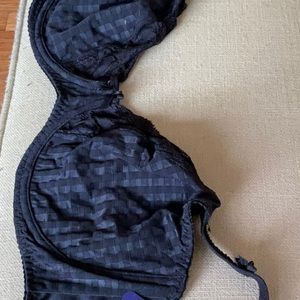 Prima Donna Madison black bra—size 32G—underwire